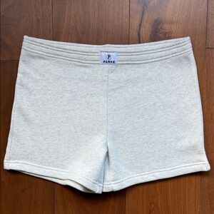 NEW Women’s PARKE 
Heritage Sweatshorts in Grey 
Size Large